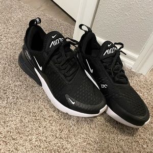 Nike Air Max 270